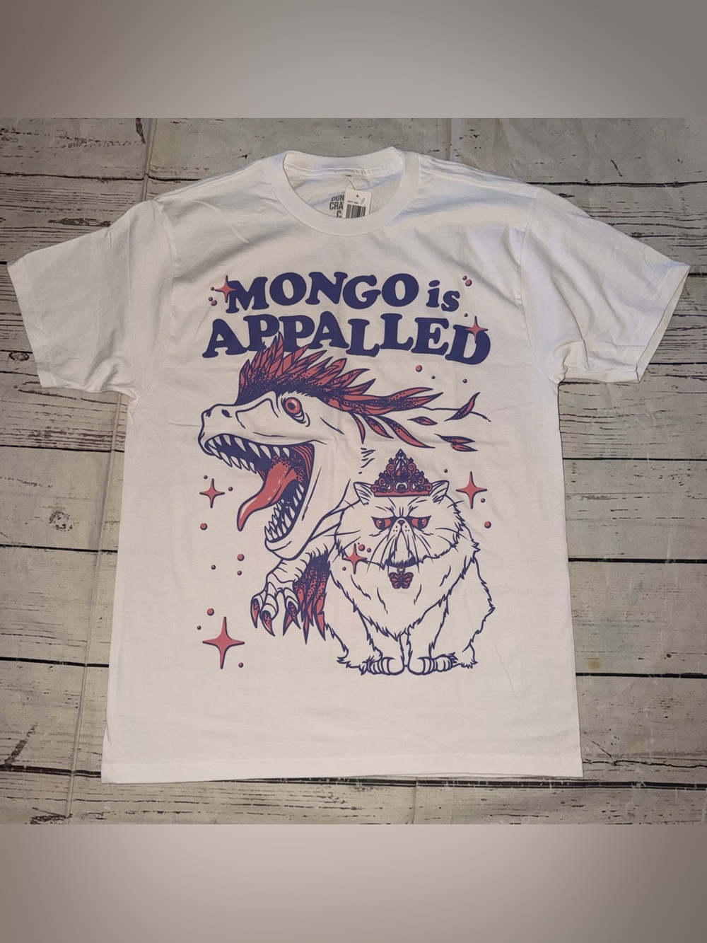 Dungeon Crawler Carl Mongo Is Appalled Graphic T-Shirt — BoxLunch Exclusive